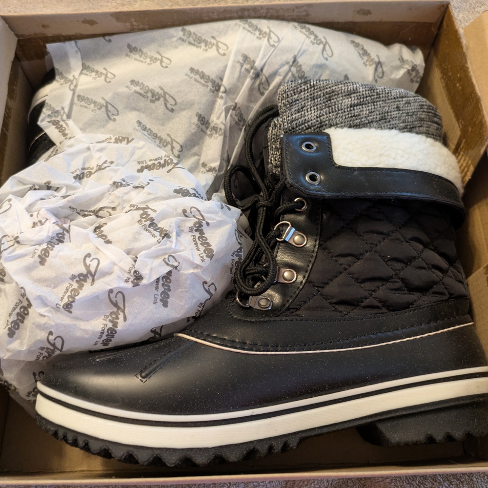 Forever Link Charcoal Winter Boots